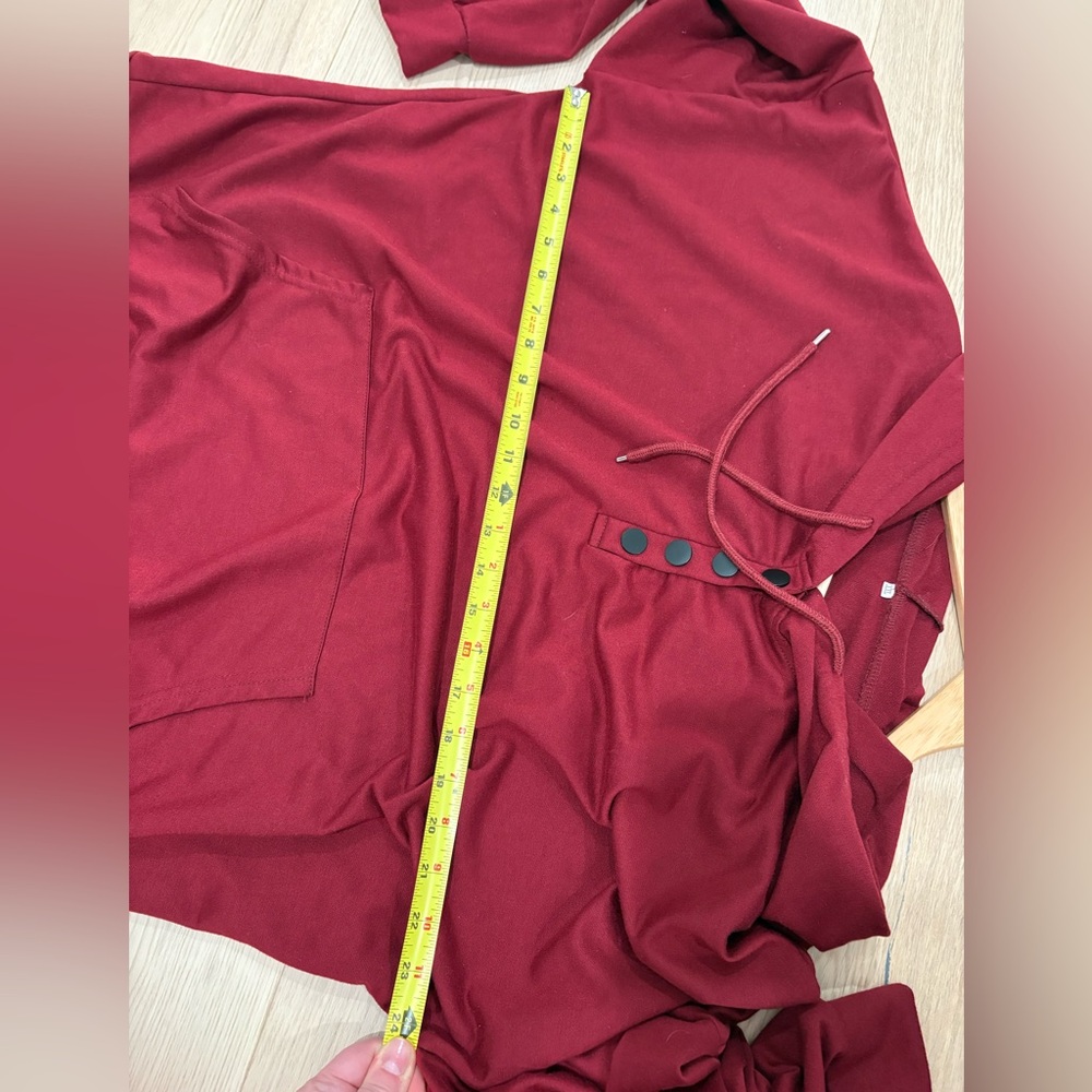 Women’s Red Hoodie Shirt XXL - Picture 5 of 7